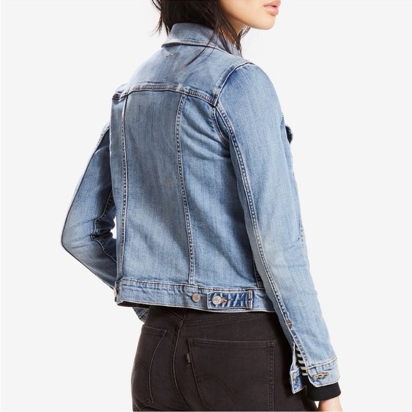 Levi's Jean Jacket - Picture 3 of 7